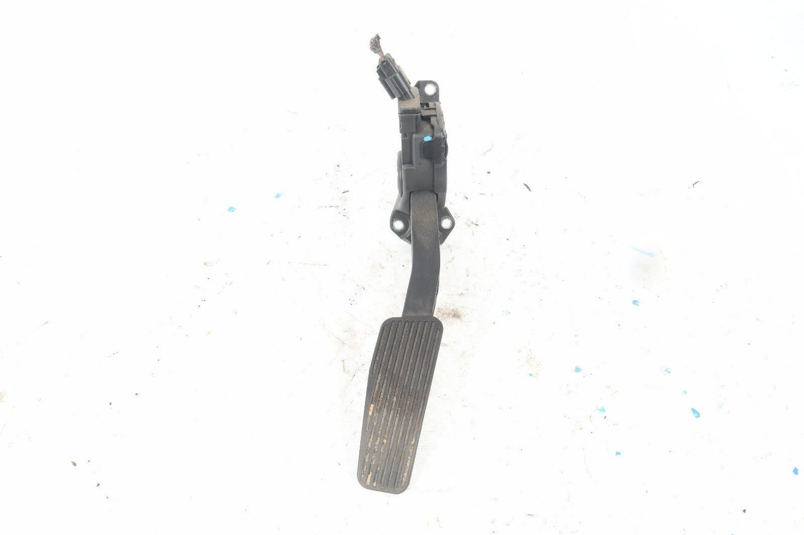 2008-2016 CHRYSLER TOWN COUNTRY CARAVAN GAS ACCELERATOR PEDAL OEM 05281225AA