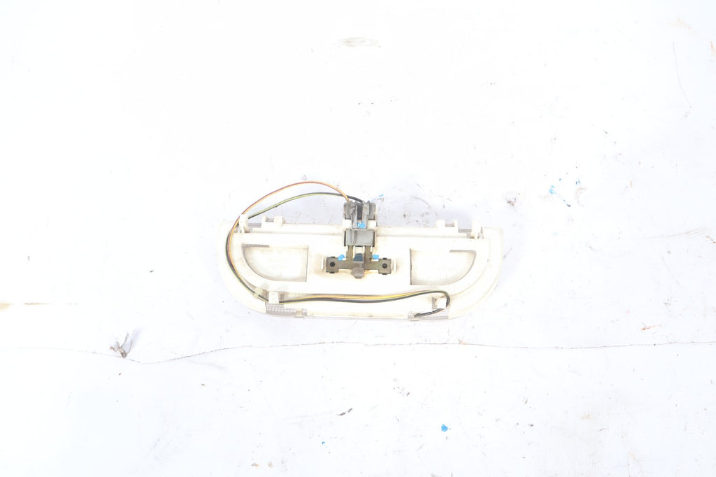 2001-2007 DODGE CHRYSLER GRAND CARAVAN LIFTGATE INTERIOR LIGHT 04685678AA OEM
