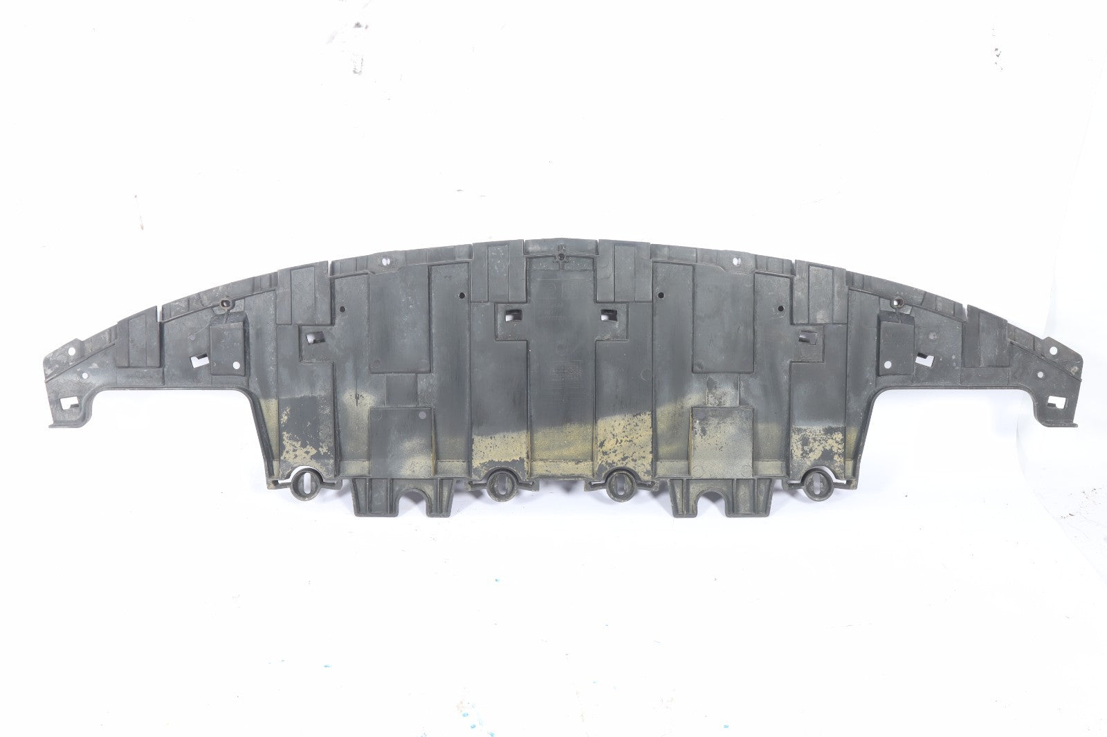 2016-2019 BUICK CASCADA BUMPER SPLASH LOWER SHIELD OEM 13346454