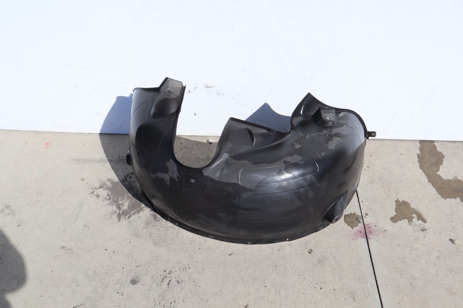 2004-2010 BMW X3 REAR RIGHT SIDE FENDER WHEEL LINER SPLASH GUARD OEM
