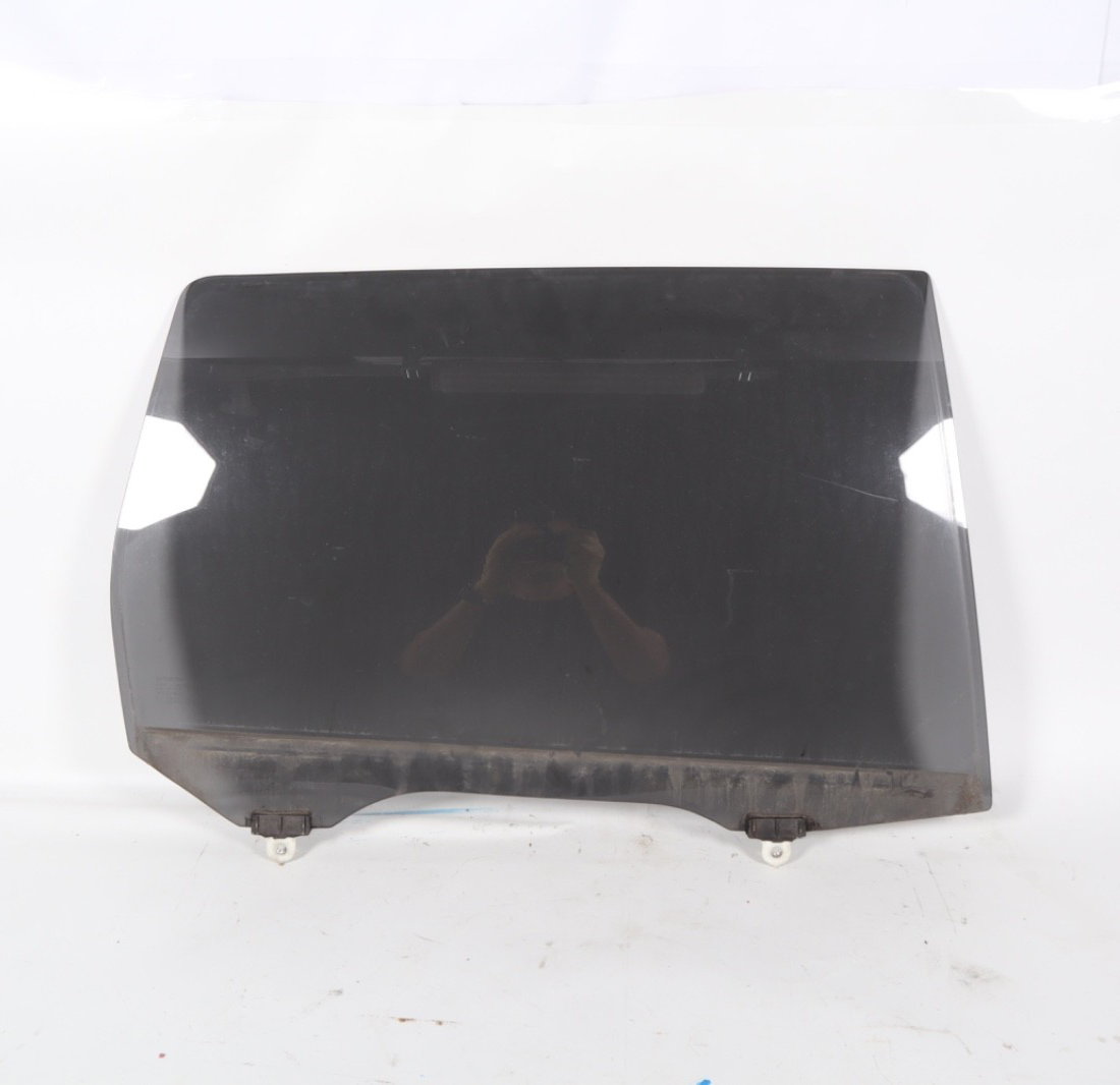 2016 - 2024 MITSUBISHI OUTLANDER REAR RIGHT PASSENGER SIDE DOOR WINDOW GLASS OEM