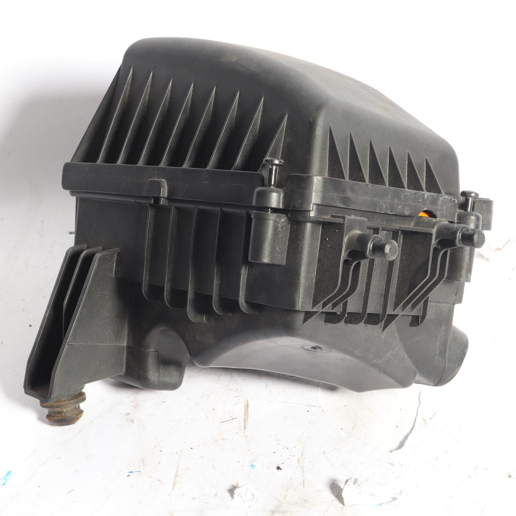 2011 - 2020 Dodge Charger 5.7L Air Cleaner Intake Filter Box Assembly OEM