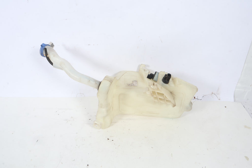2011-2013 VOLVO C30 C70 WINDSHIELD WASHER FLUID RESERVOIR OEM