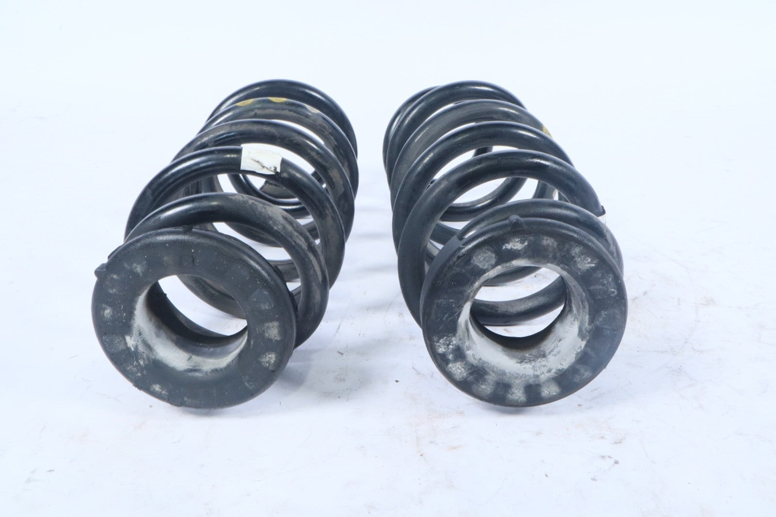 2018 - 2025 ALFA ROMEO STELVIO REAR LEFT & RIGHT SUSPENSION COIL SPRING SET OEM