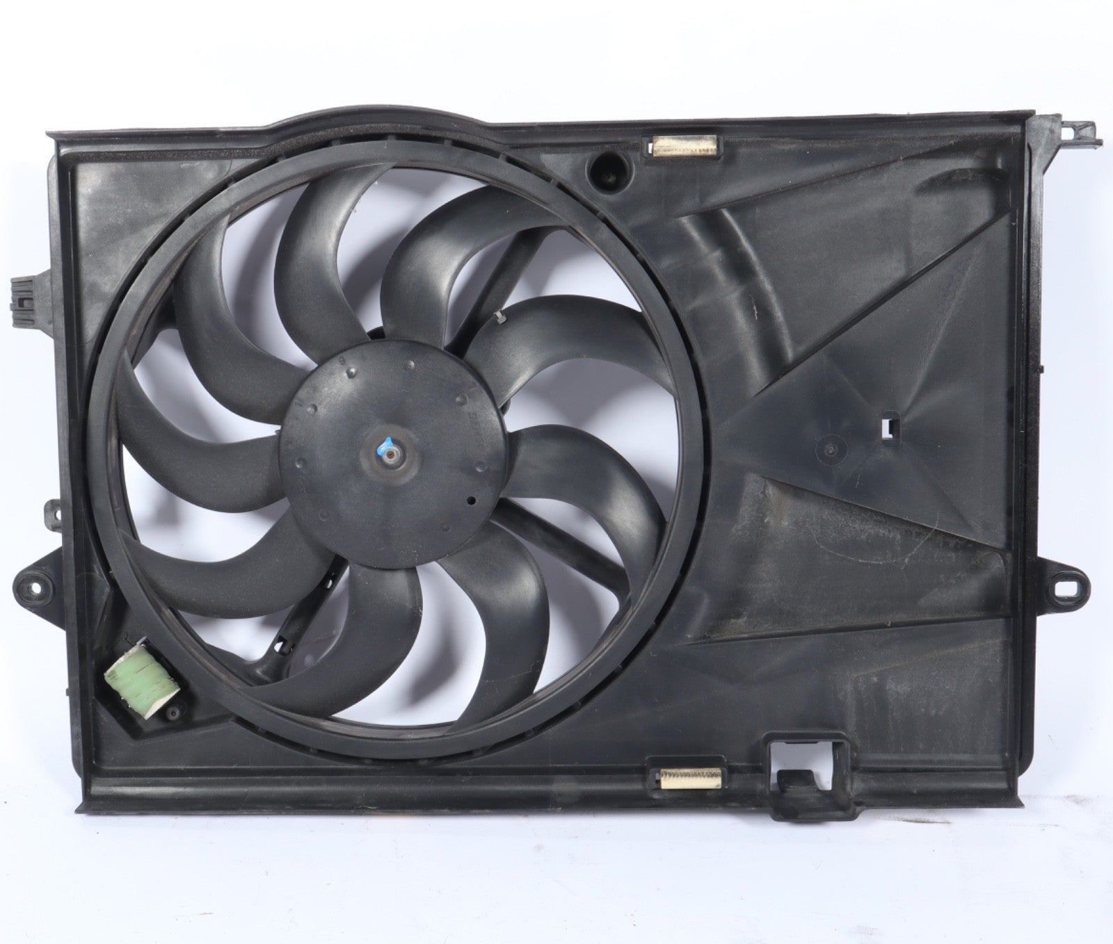 2012-2019 CHEVROLET SONIC 1.4L LEFT RADIATOR COOLING FAN MOTOR ASSY  OEM