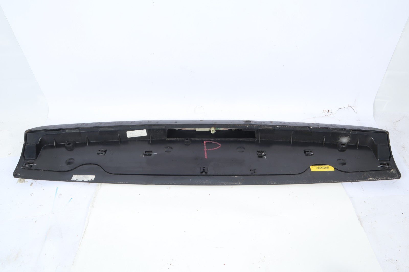 2011-2020 DODGE GRAND CARAVAN TOWN & COUNTRY REAR TAILGATE SPOILER OEM