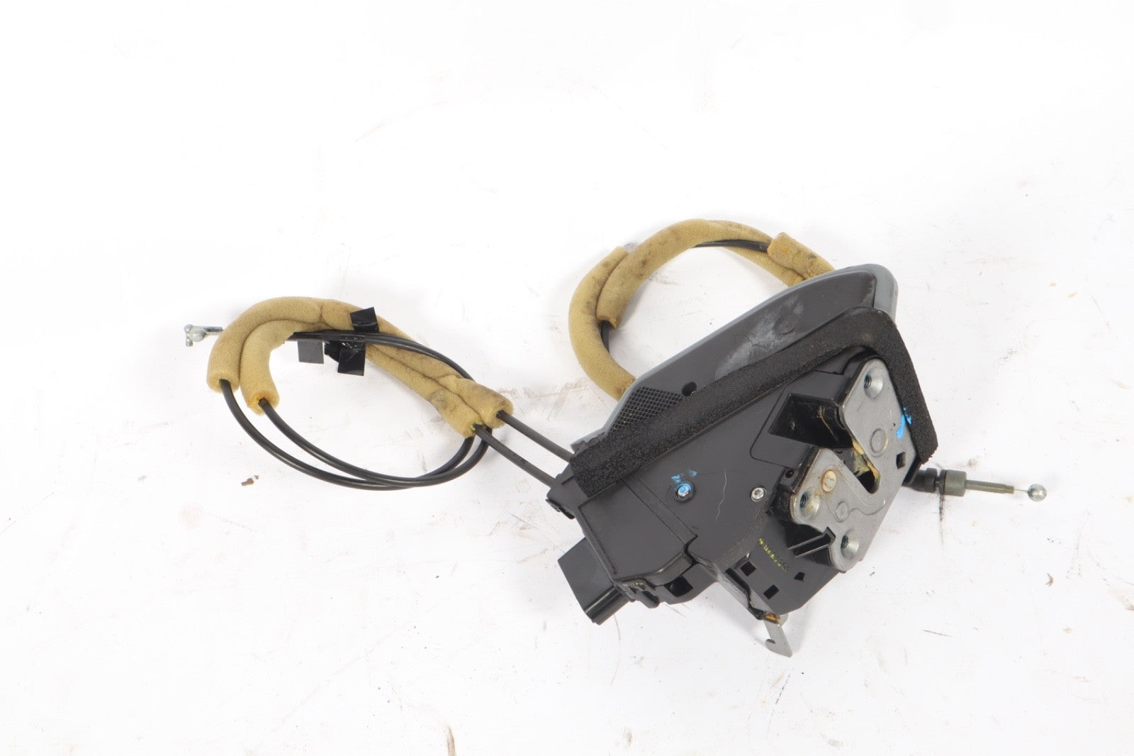 2013 - 2017 Nissan Leaf Front Right Door Lock Latch Actuator Fits OEM