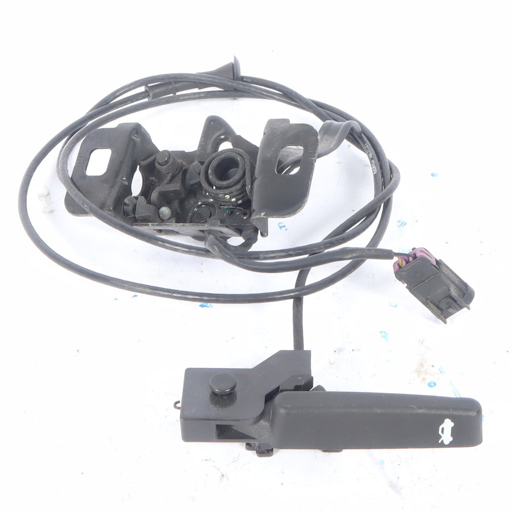 2016–2019 BUICK CASCADA HOOD LATCH ASSEMBLY W/ RELEASE CABLE OEM 13367151