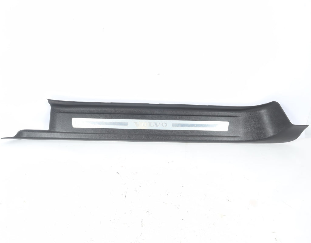2006-2013 VOLVO C70 FRONT RIGHT PASSENGER DOOR SILL SCUFF PLATE OEM