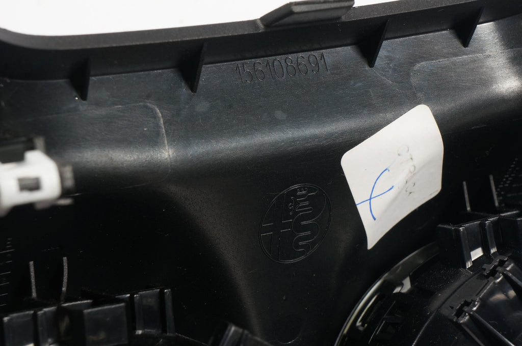 2018-2025 ALFA ROMEO STELVIO CENTER CONSOLE REAR AIR VENT BEZEL OEM 156108691