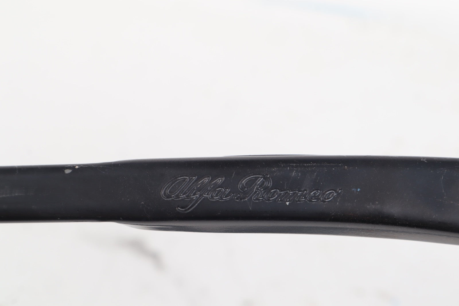 17-24 Alfa Romeo Stelvio Front Right&Left Windshield Wiper Arm Blade Set OEM