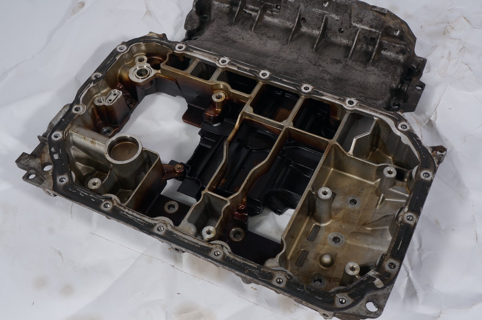 2012-2017 AUDI A6 S5 SQ5 (B8 8T C7 4G) 3.0L SUPERCHARGED ENGINE UPPER OIL PAN