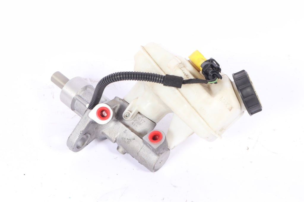 2016-2019 Buick Cascada Brake Master Cylinder OEM