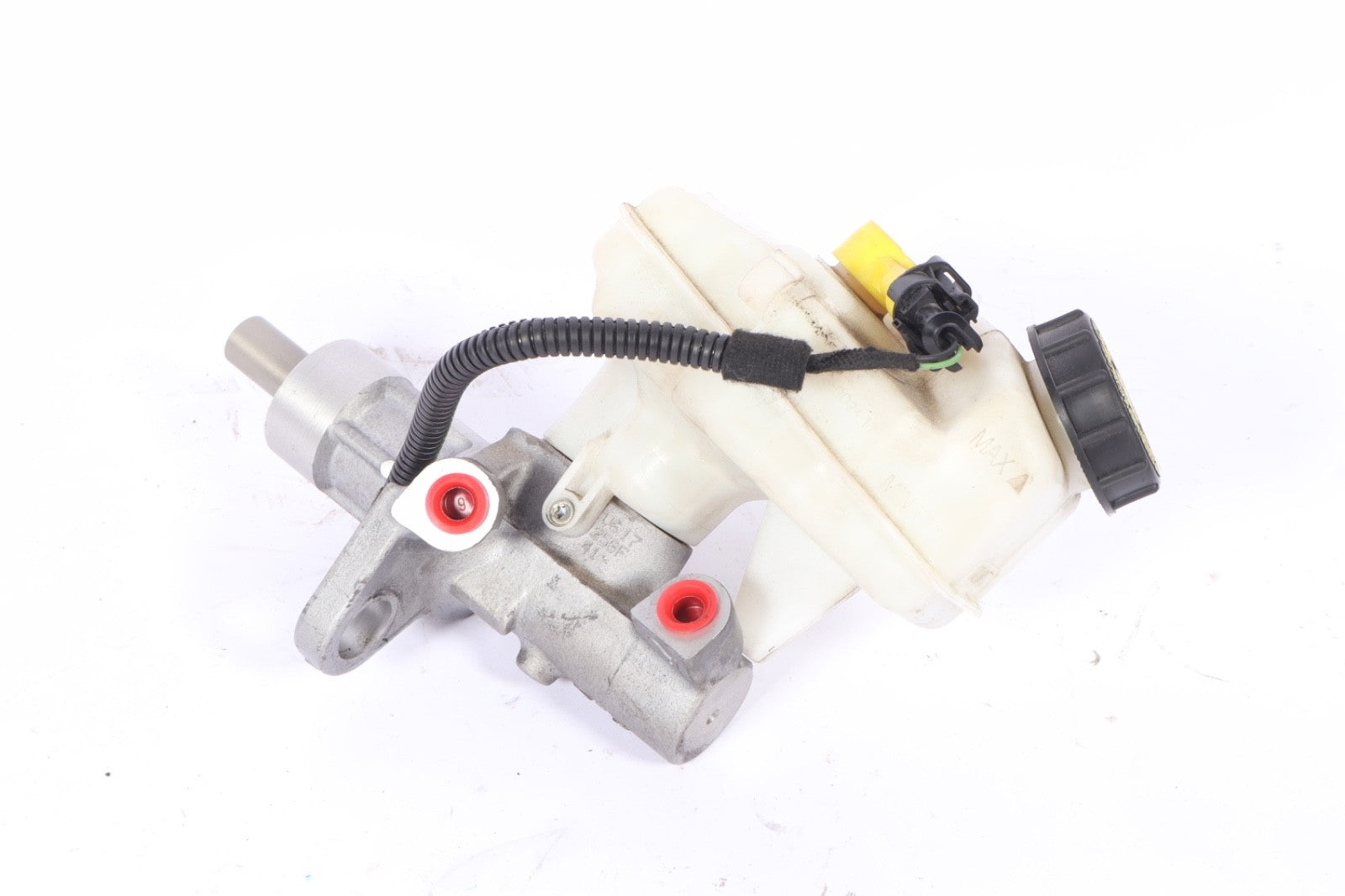2016-2019 Buick Cascada Brake Master Cylinder OEM