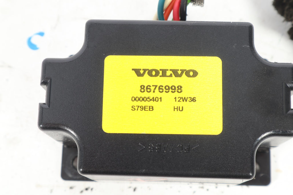 2006-2013  VOLVO C70 RADIO CONTROL UNIT OEM 8676998