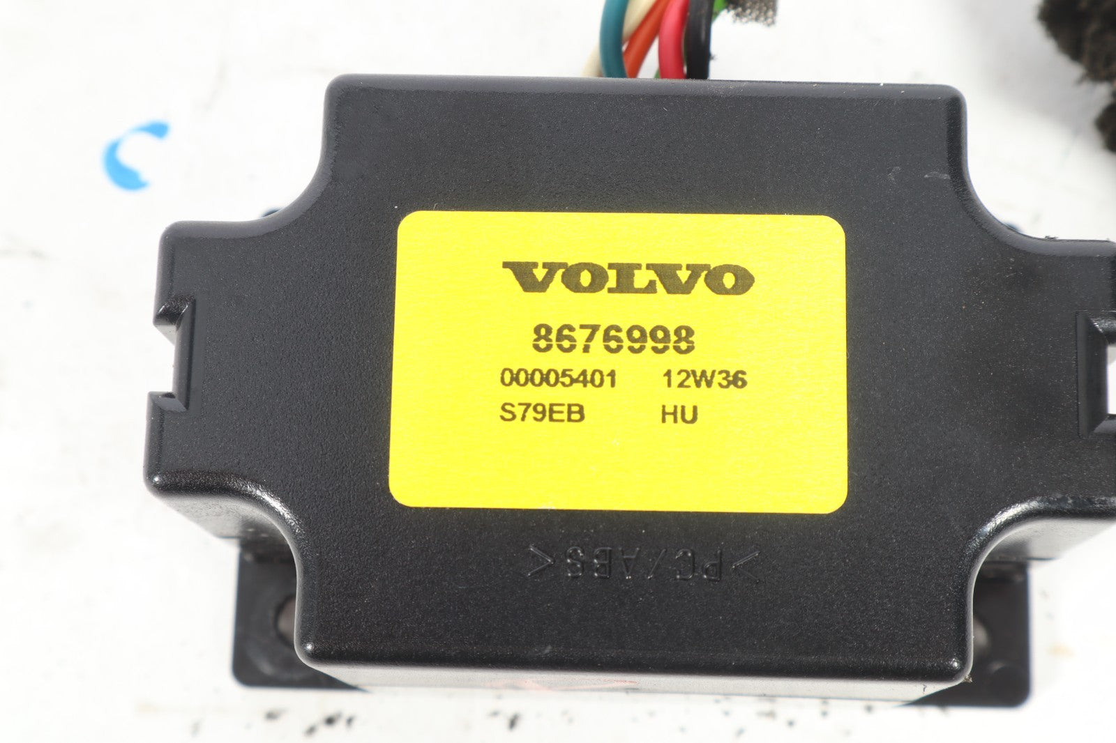 2006-2013  VOLVO C70 RADIO CONTROL UNIT OEM 8676998
