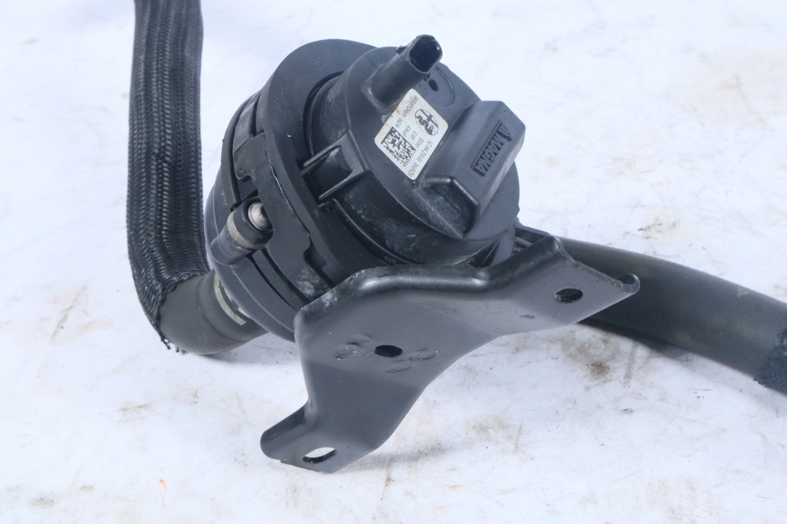 2017-2023 ALFA ROMEO STELVIO ENGINE COOLANT AUXILIARY WATER PUMP OEM