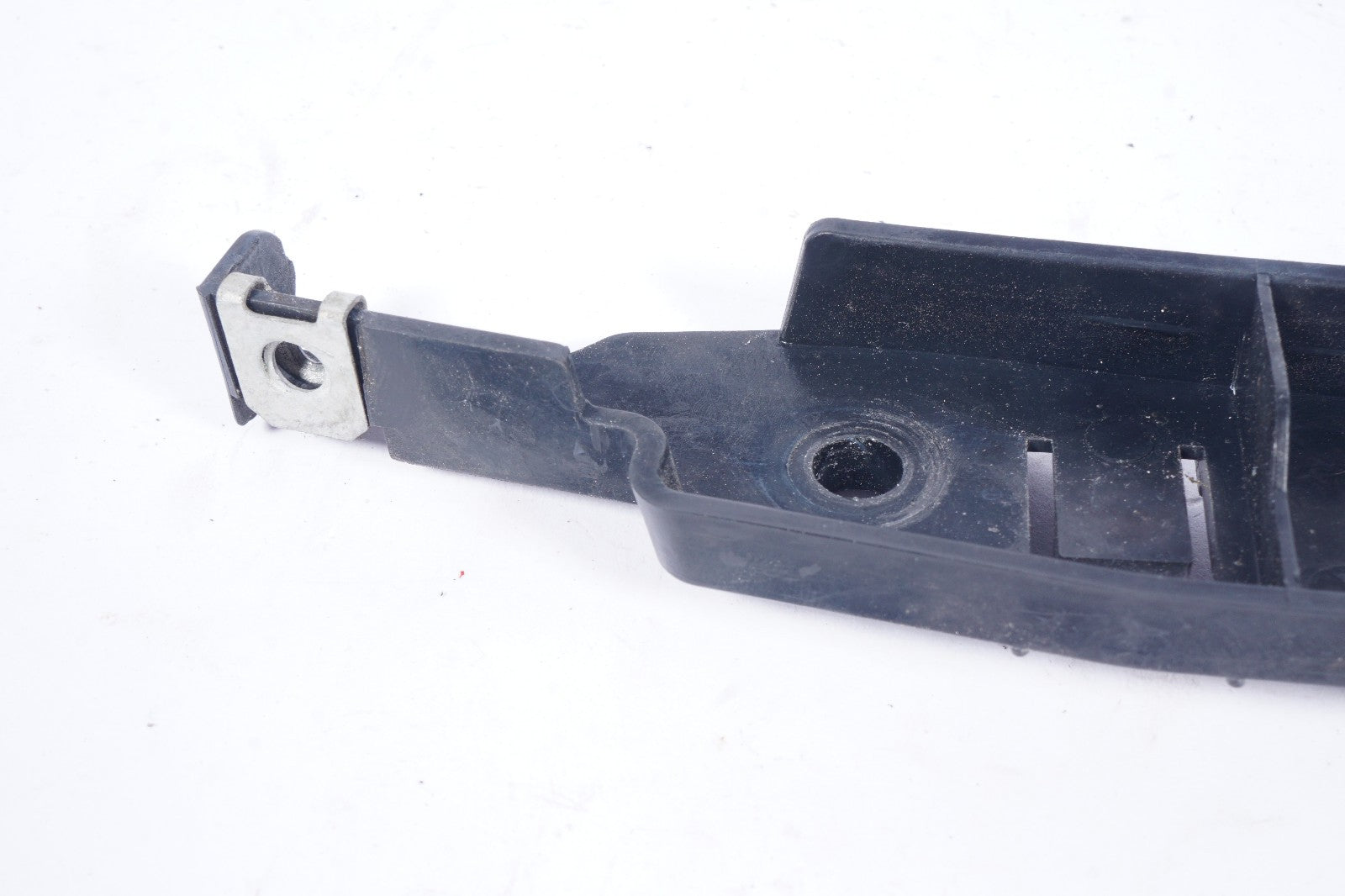 2018 - 2025 ALFA ROMEO STELVIO REAR BUMPER RIGHT SIDE MOUNT SUPPORT BRACKET OEM