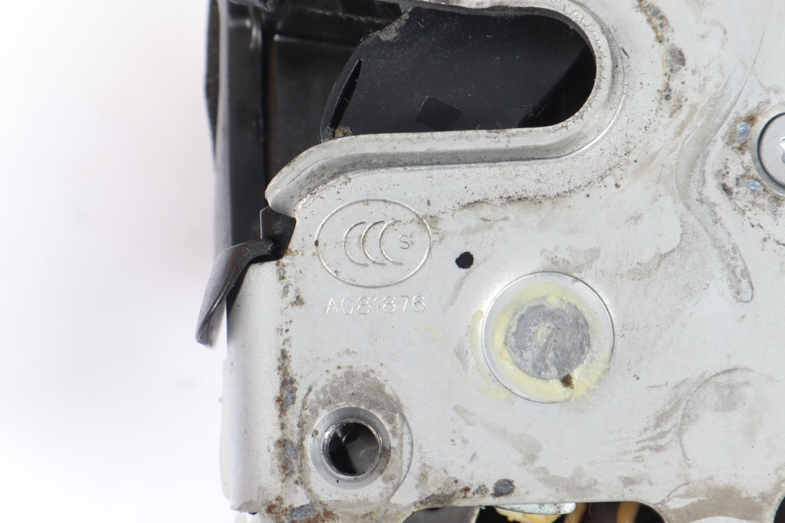 2016-2019 BUICK CASCADA FRONT RIGHT DOOR LATCH LOCK ACTUATOR OEM 1529318