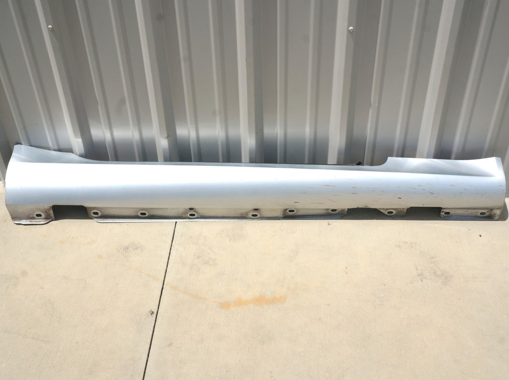 2005-2011 MERCEDES SLK350 R171 RIGHT PASSENGER SIDE SKIRT ROCKER PANEL OEM