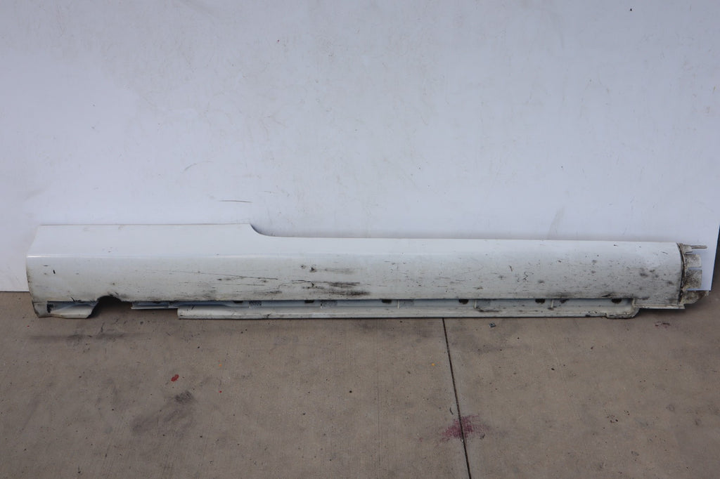 2004-2013 VOLVO C70 RIGHT PASSENGER SIDE ROCKER PANEL DEFLECTOR MOLDING OEM