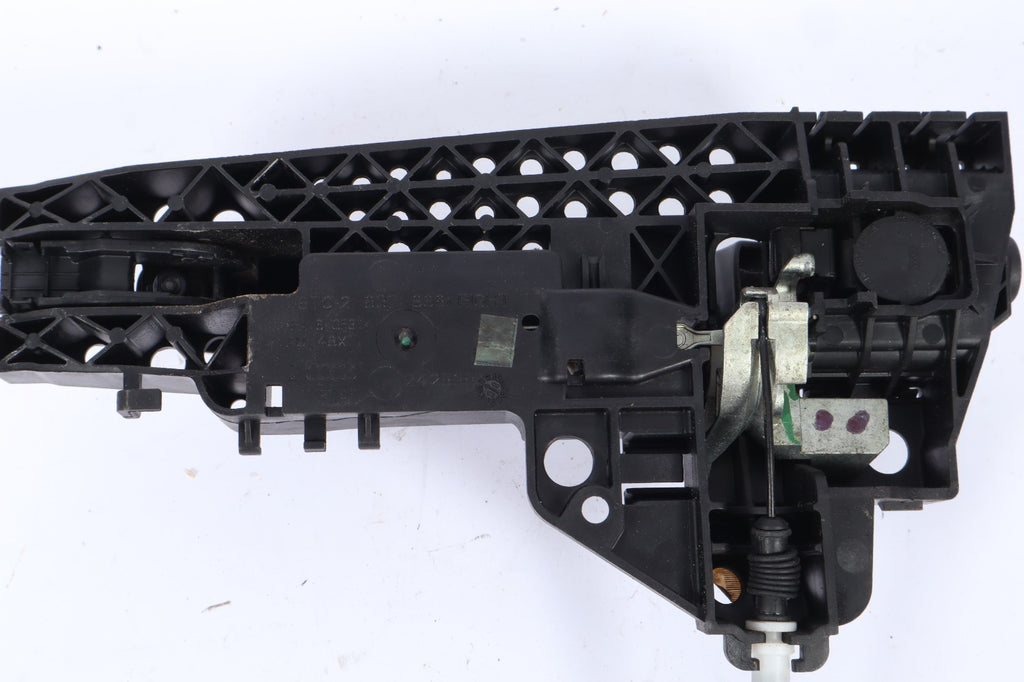 2009 - 2017 AUDI Q5 FRONT RIGHT SIDE EXTERIOR DOOR HANDLE ASSEMBLY OEM