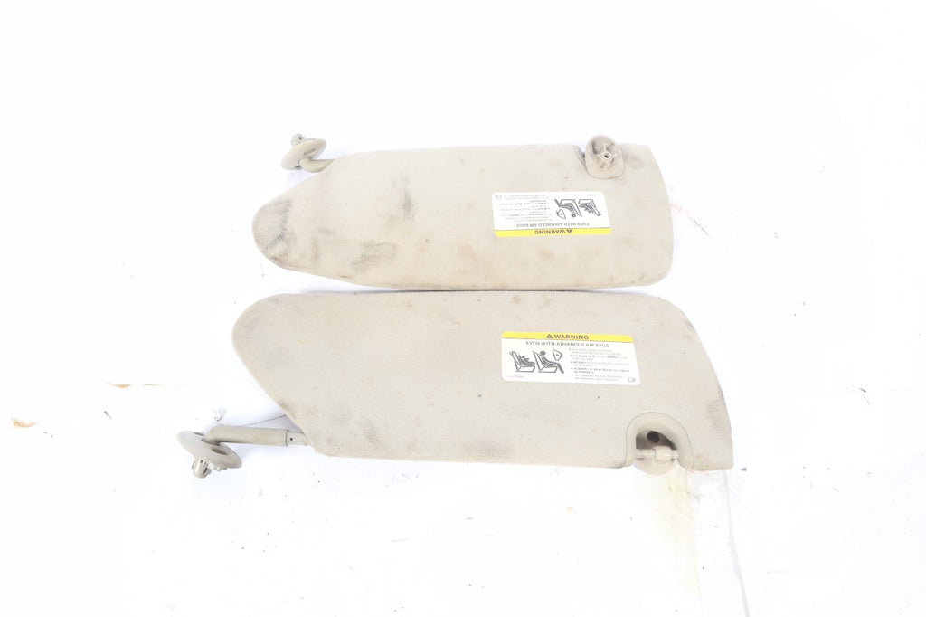 2001-2007 CHRYSLER TOWN COUNTRY DODGE CARAVAN LIGHTED SUN VISORS MIRRORS OEM