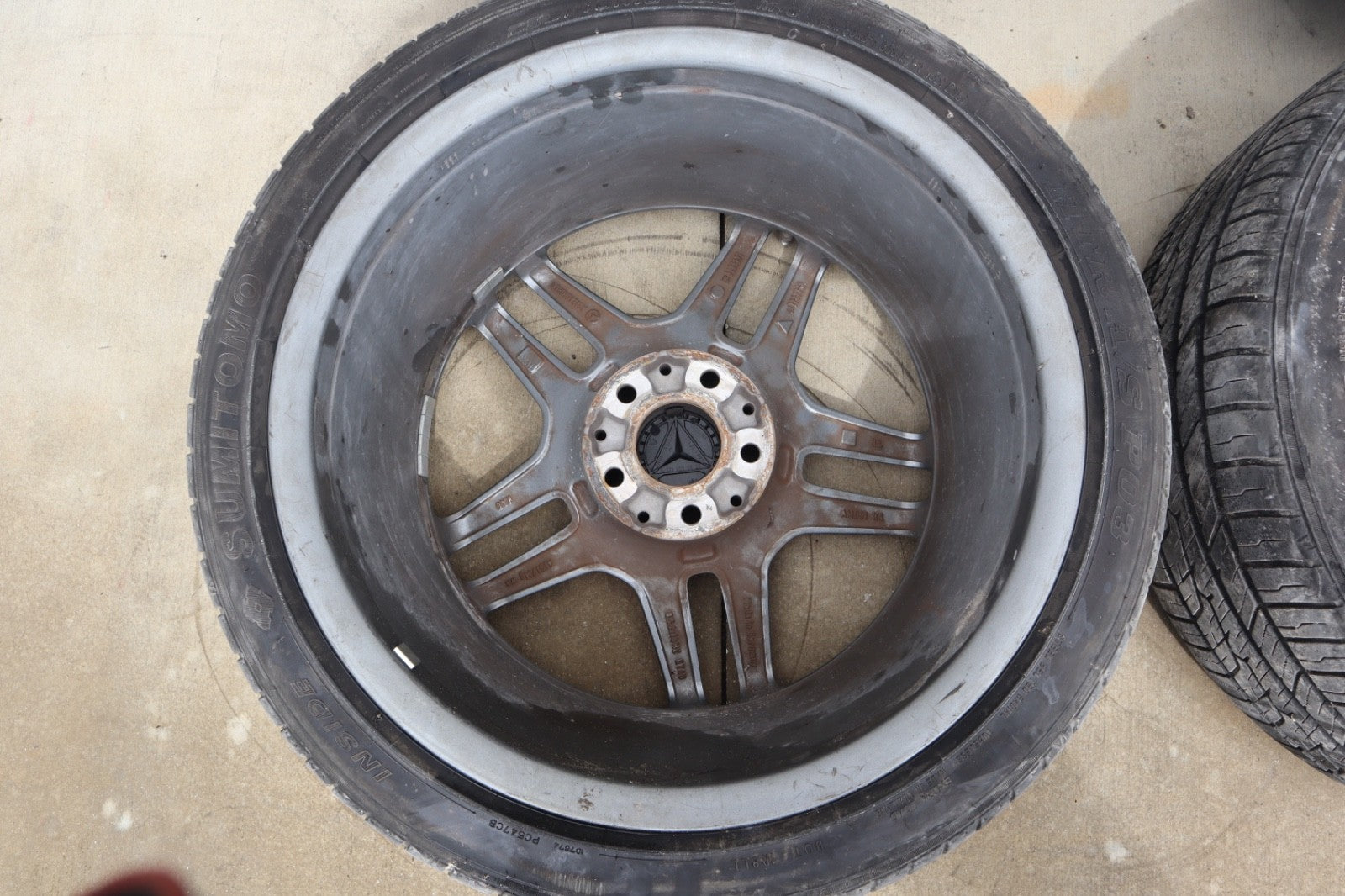 2014-2016 MERCEDES-BENZ E350/400/550 WHEEL RIM 18 OEM 2074010000
