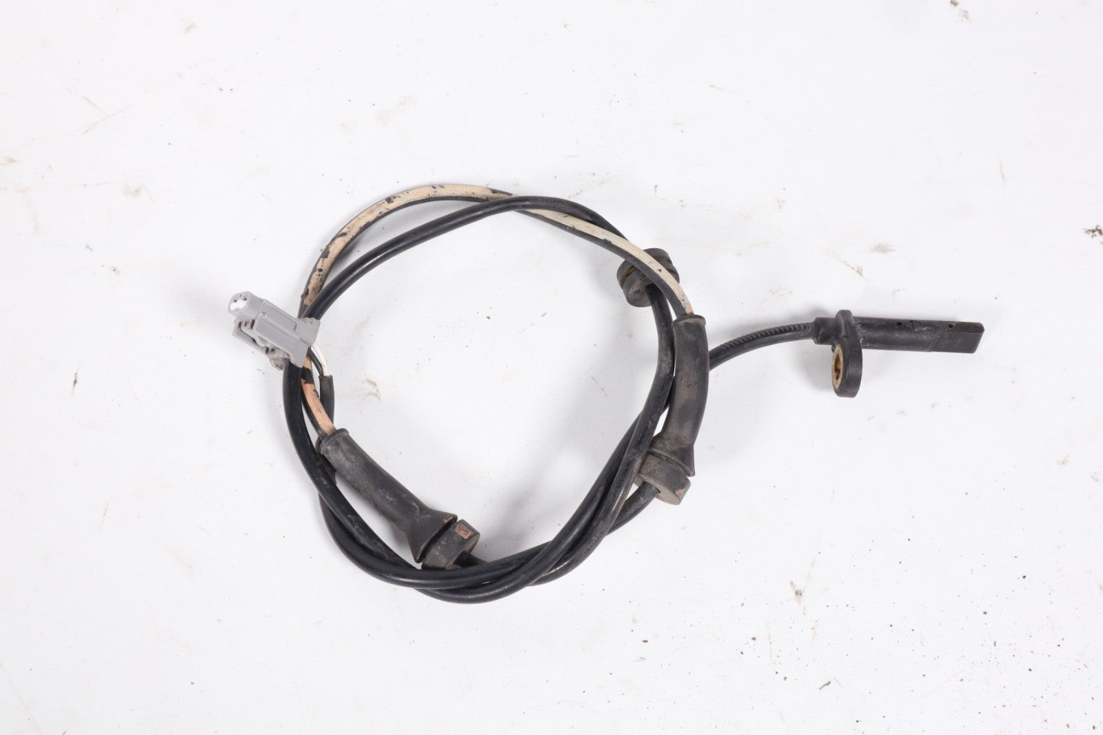 2016 - 2023 Nissan Maxima Front Left Or Right Side ABS Wheel Speed Sensor OEM