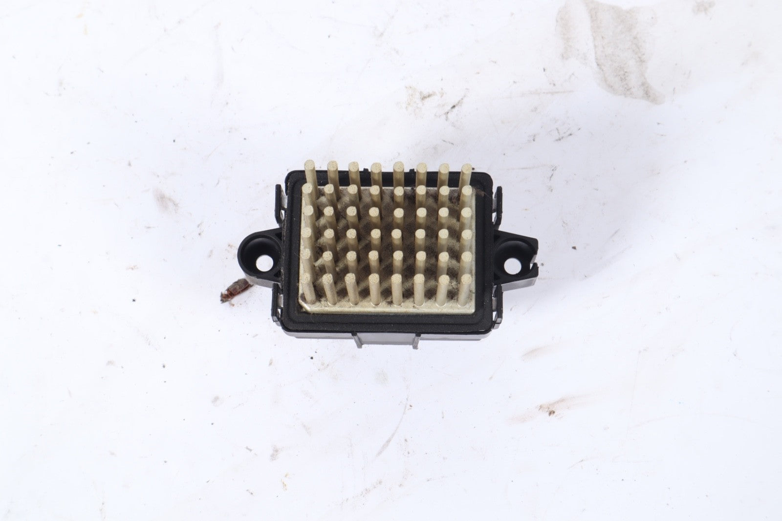 2013 DODGE GRAND CARAVAN HVAC BLOWER MOTOR RESISTOR (Ident: W0591001) OEM