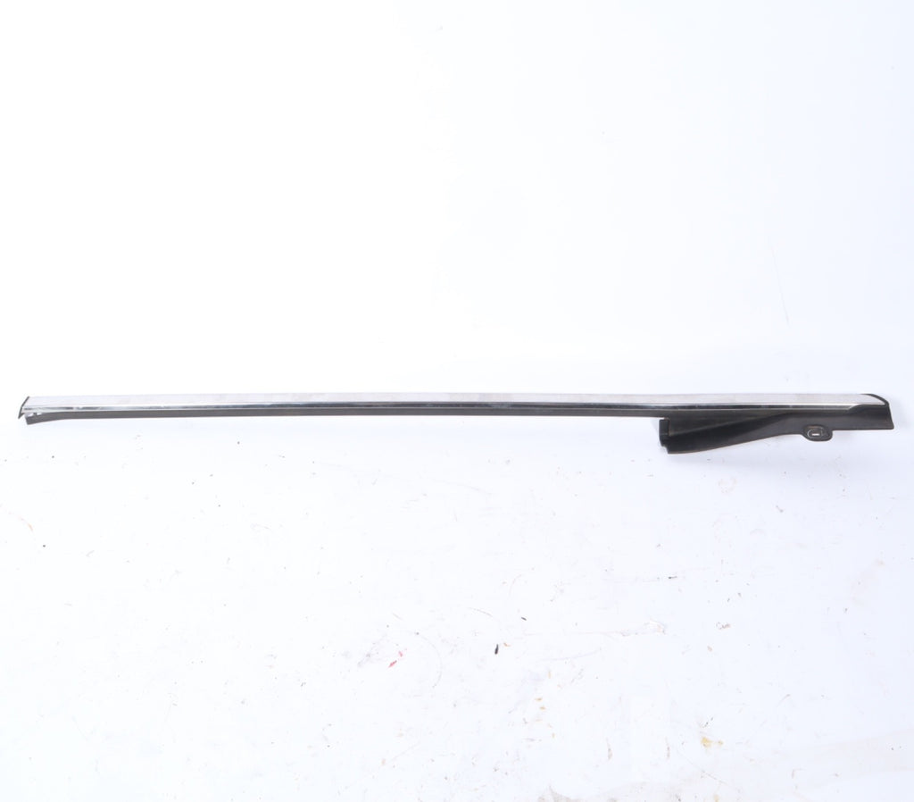 2014 DODGE GRAND CARAVAN RIGHT QUARTER WINDOW MOLDING OEM