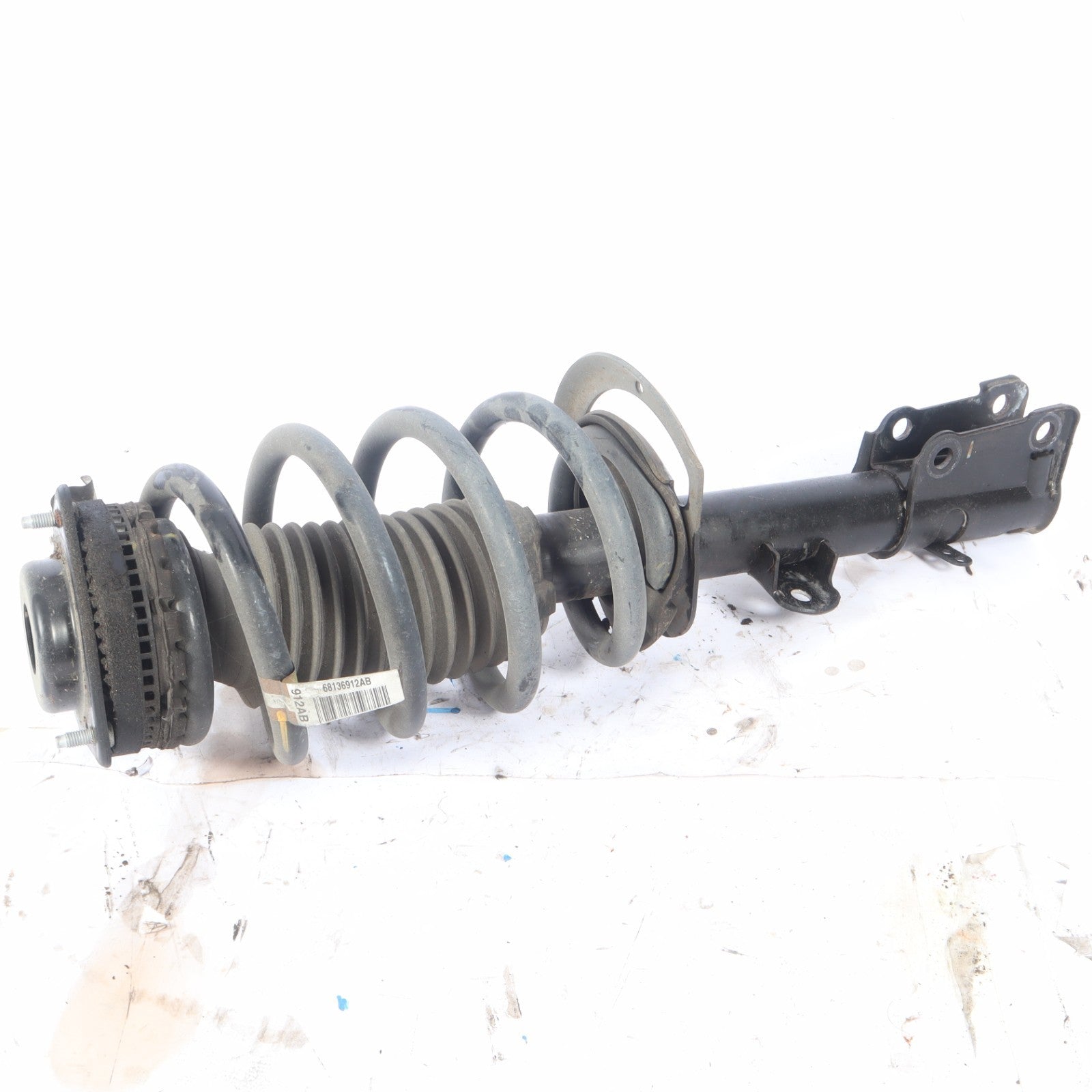 2011 - 2020 DODGE GRAND CARAVAN FRONT RIGTH STRUT SHOCK ABSORBER 68136912AB OEM