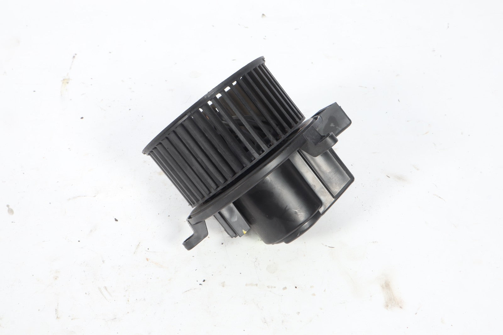 2008-2018 DODGE GRAND CARAVAN REAR HEATER BLOWER MOTOR OEM