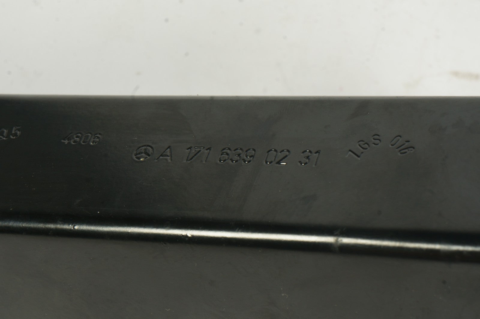 2005 - 2008 Mercedes-Benz SLK280 trunk boot trim element A1716390231