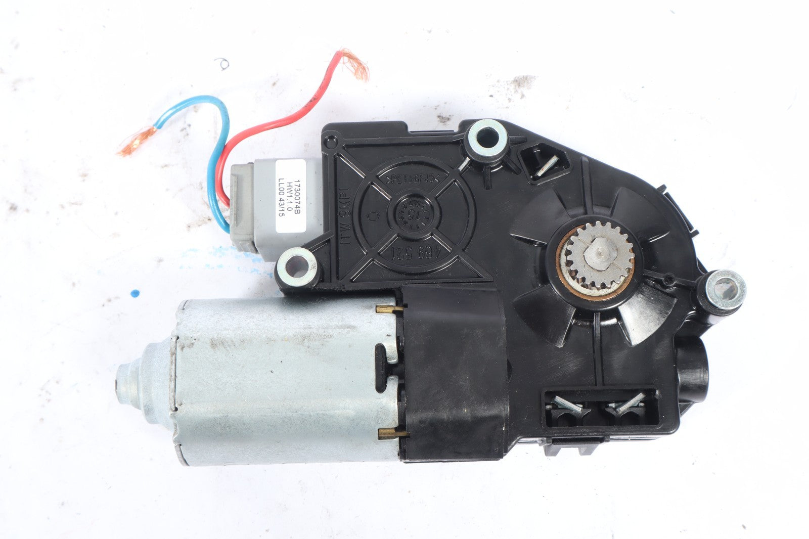 2016-2019 BUICK CASCADA CONVERTIBLE TOP REAR COMPARTMENT ACTUATOR MOTOR OEM