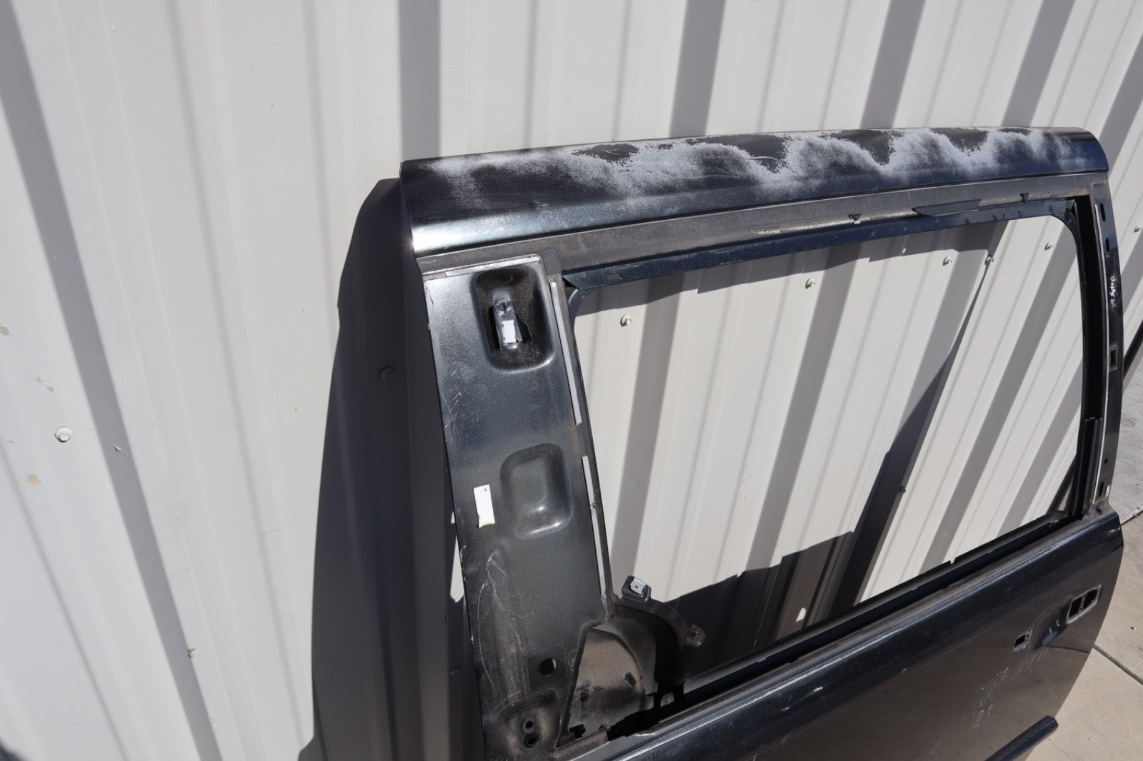 2011-2020 DODGE GRAND CARAVAN REAR RIGHT PASSENGER SIDE DOOR OEM ONLY PICK UP!!!