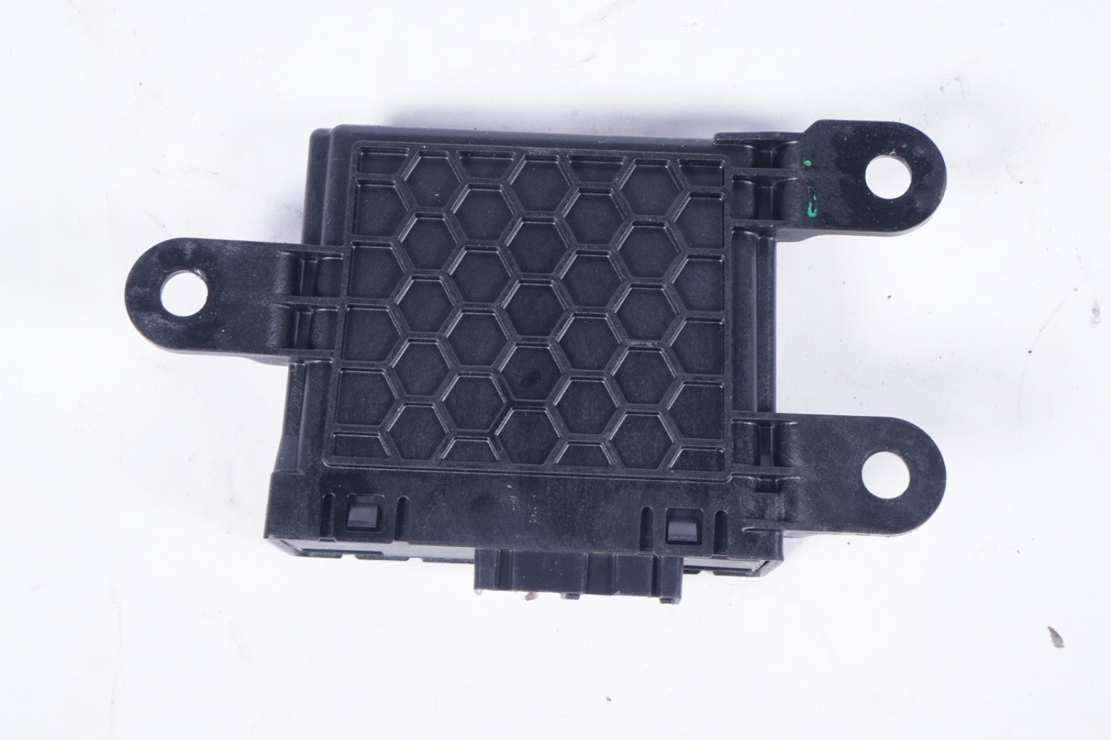 2017 - 2025 ALFA ROMEO STELVIO NETWORK GATEWAY CONTROL MODULE OEM 00521262790