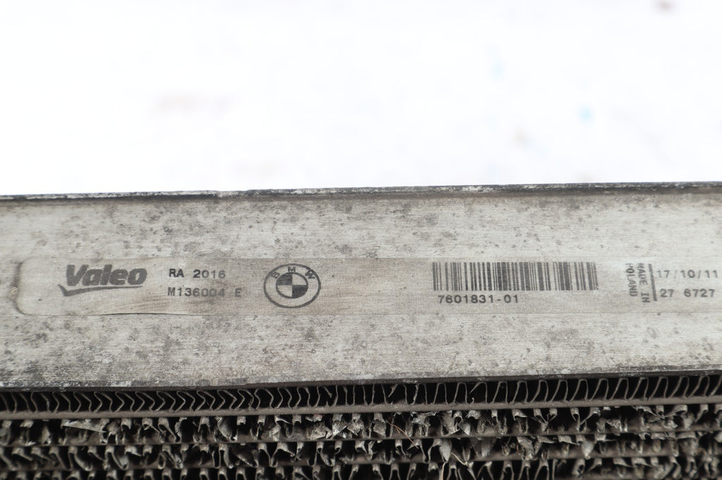 2011-2017 BMW 550I 650I  ENGINE COOLING RADIATOR 7601831 OEM