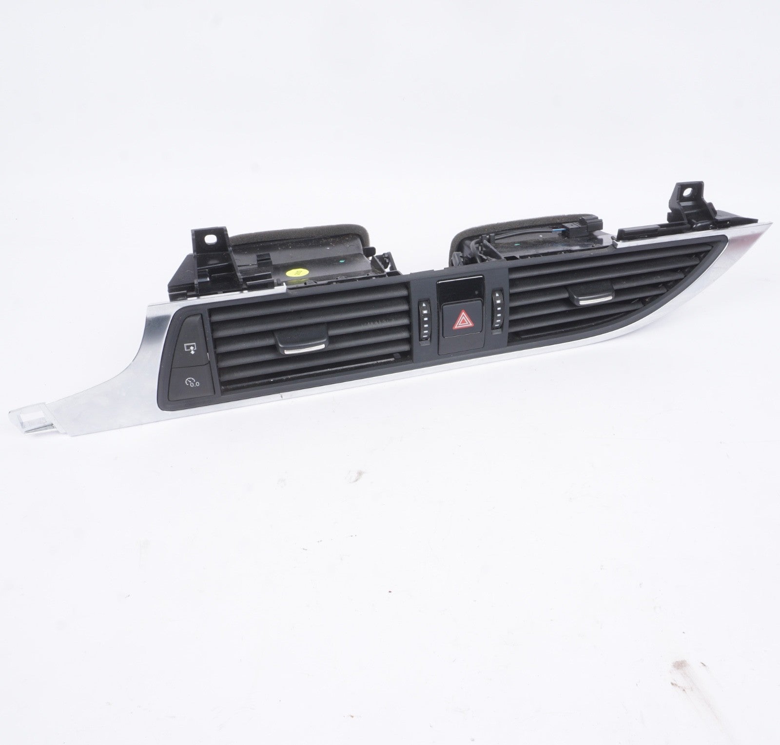 2012-2015 AUDI A6 A7 S6 S7 CENTER DASH AIR VENT  4G1820951 OEM