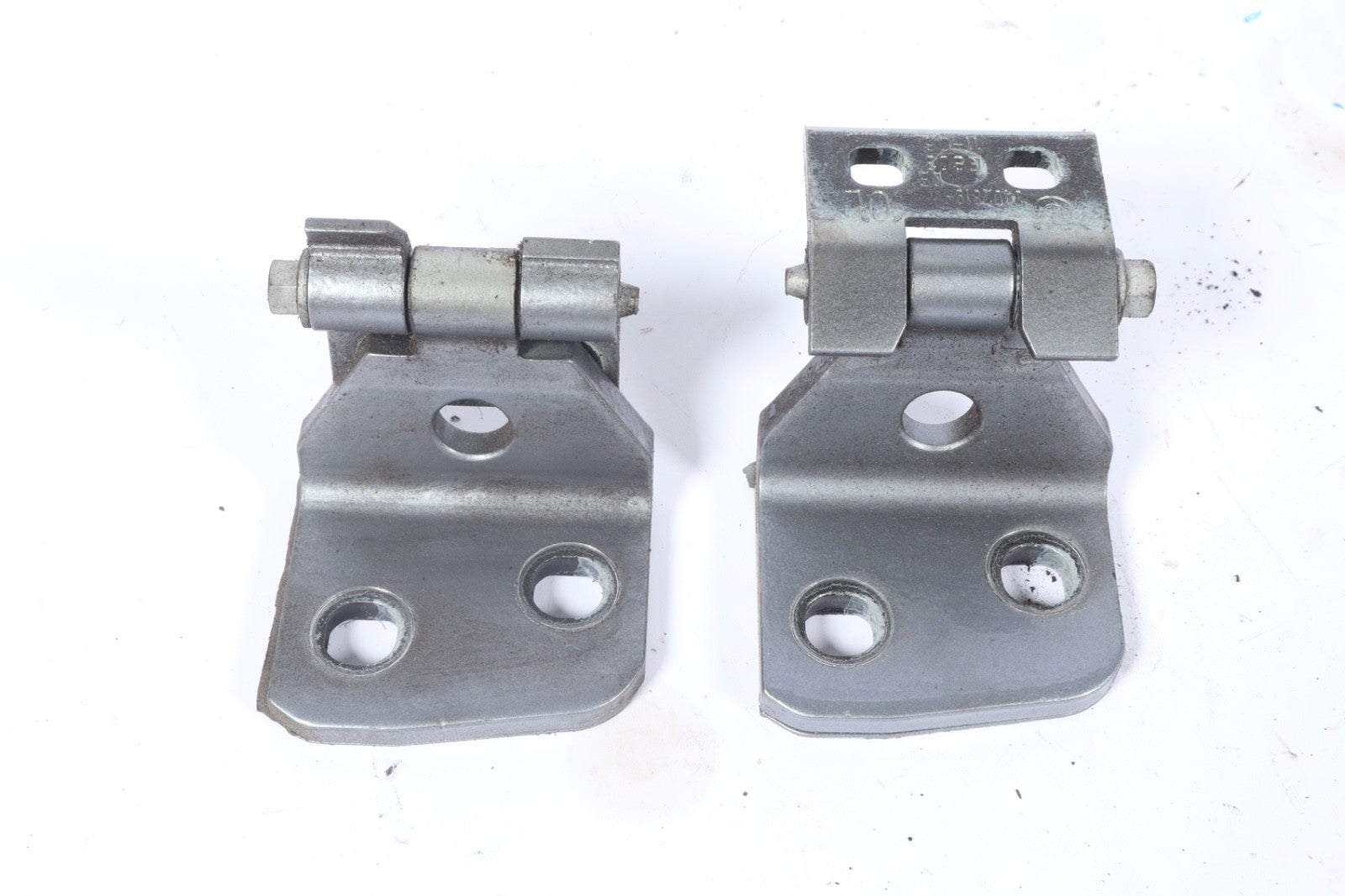 2006-2010 BMW X3 REAR LEFT DRIVER DOOR HINGES SET OEM