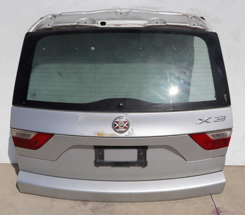 2007-2010 BMW E83 X3 REAR TRUNK LID LIFTGATE TAILGATE W/ GLASS OEM ONLY PICK UP!