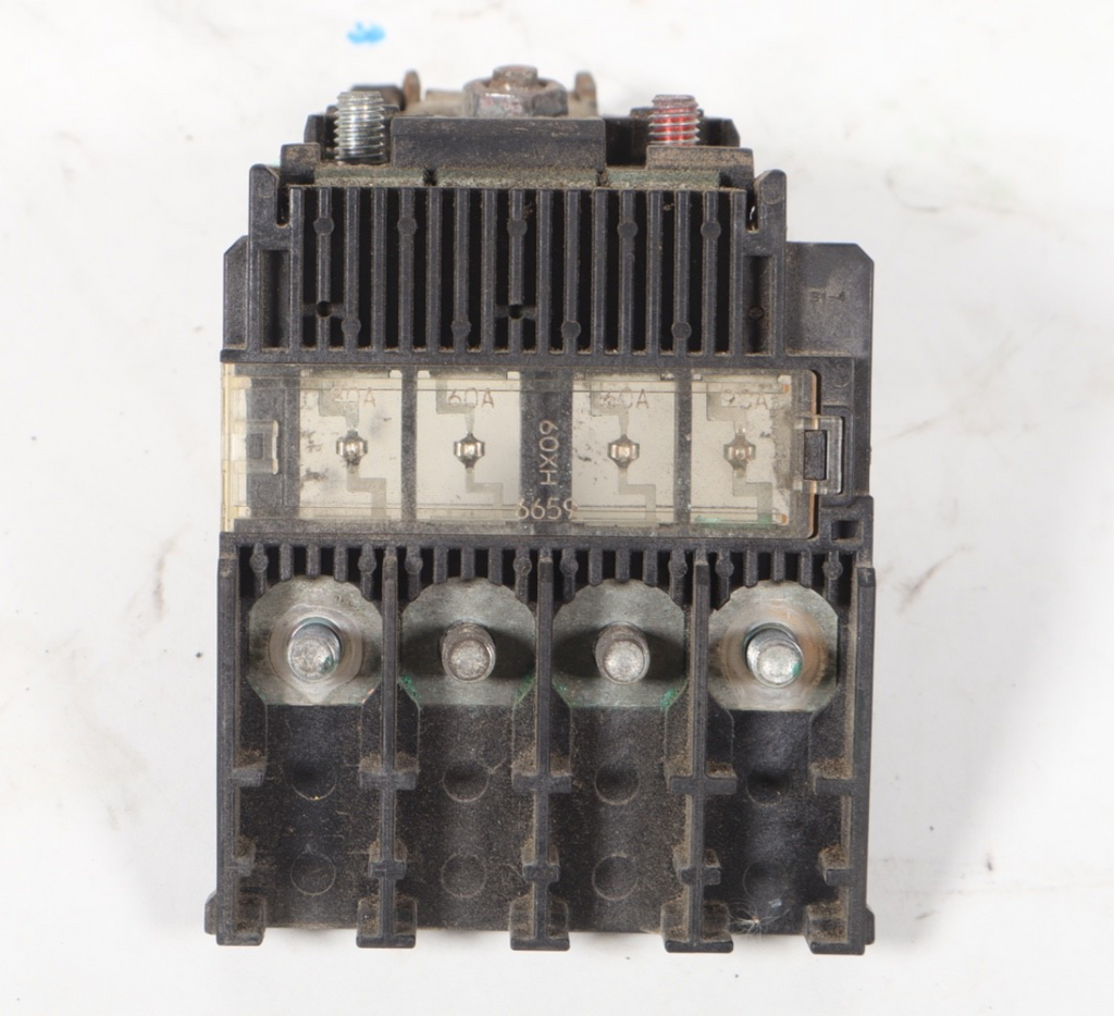 14-18 MITSUBISHI OUTLANDER FUSE BOX LINK JUNCTION BOX BLOCK OEM