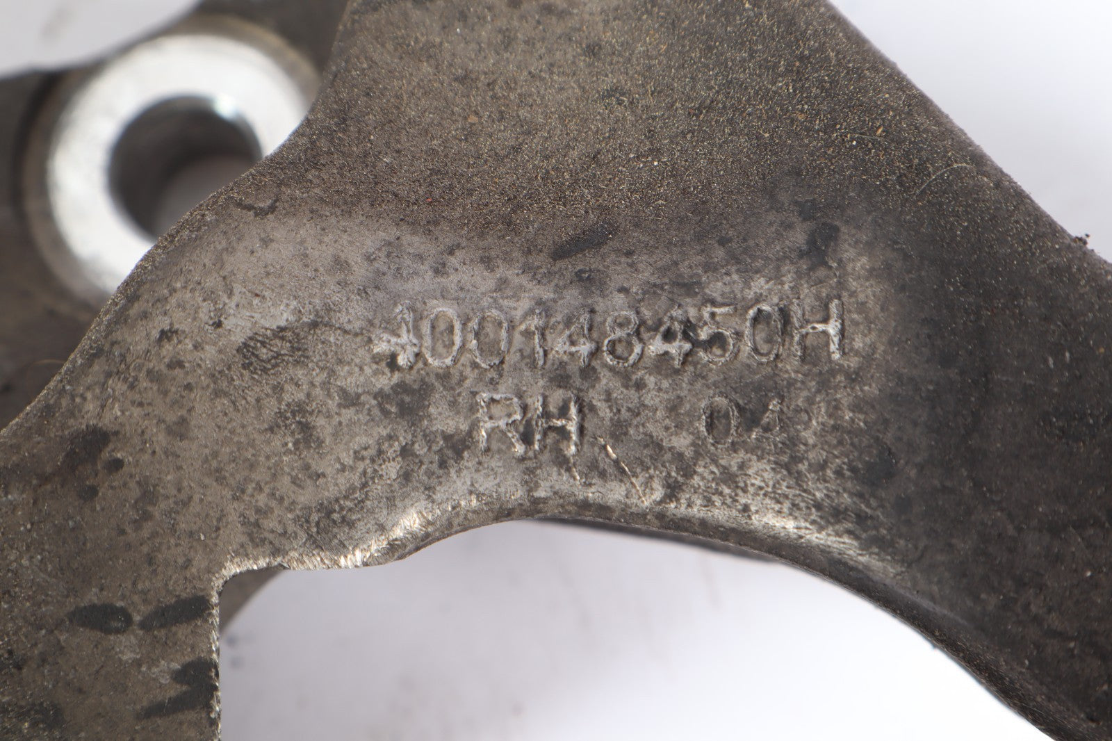2013-2020 NISSAN PATHFINDER FRONT RIGHT SPINDLE KNUCKLE OEM