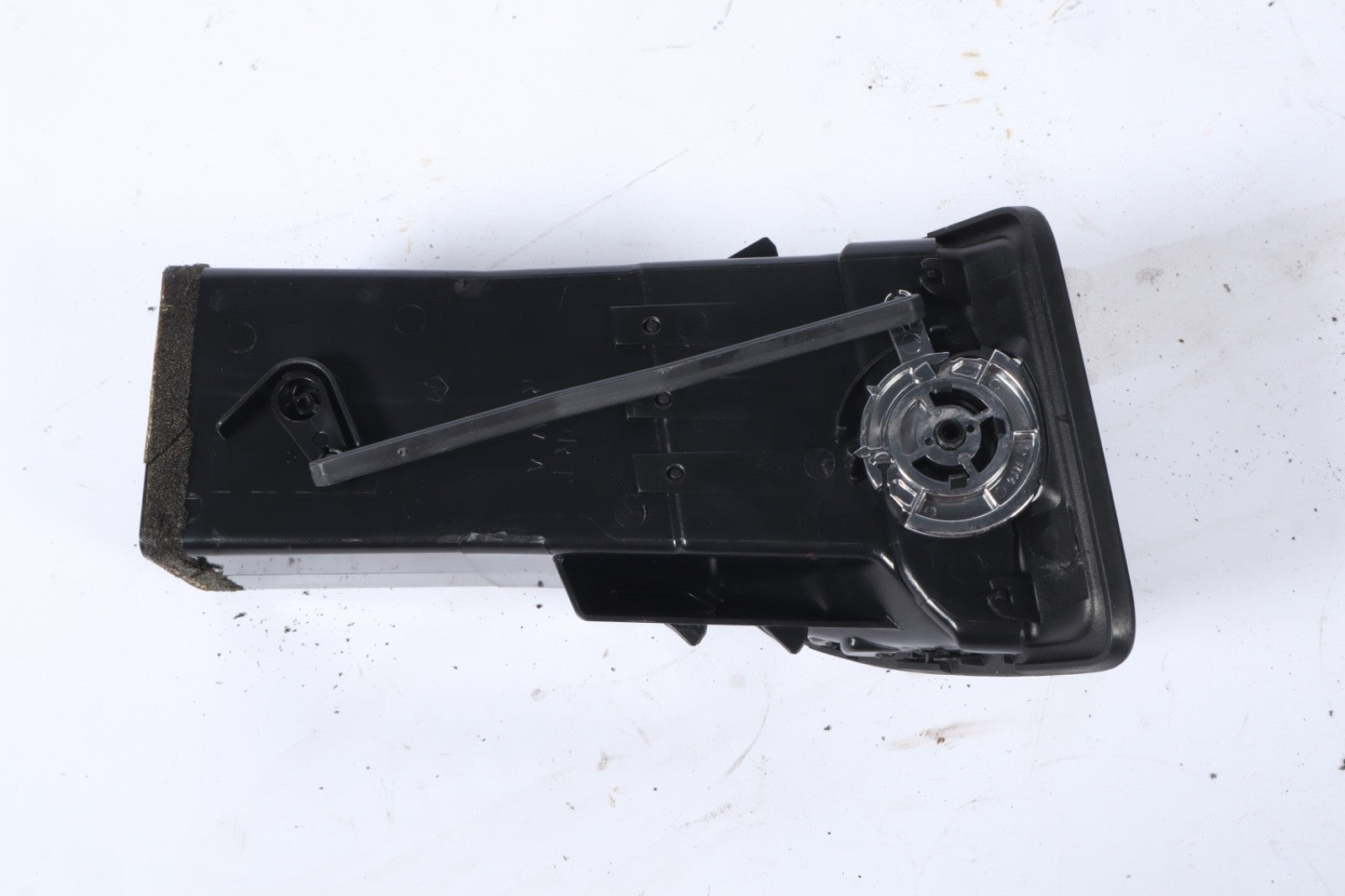 2011-2020 DODGE GRAND CARAVAN DASHBOARD AIR VENT LEFT DRIVER SIDE OUTER OEM