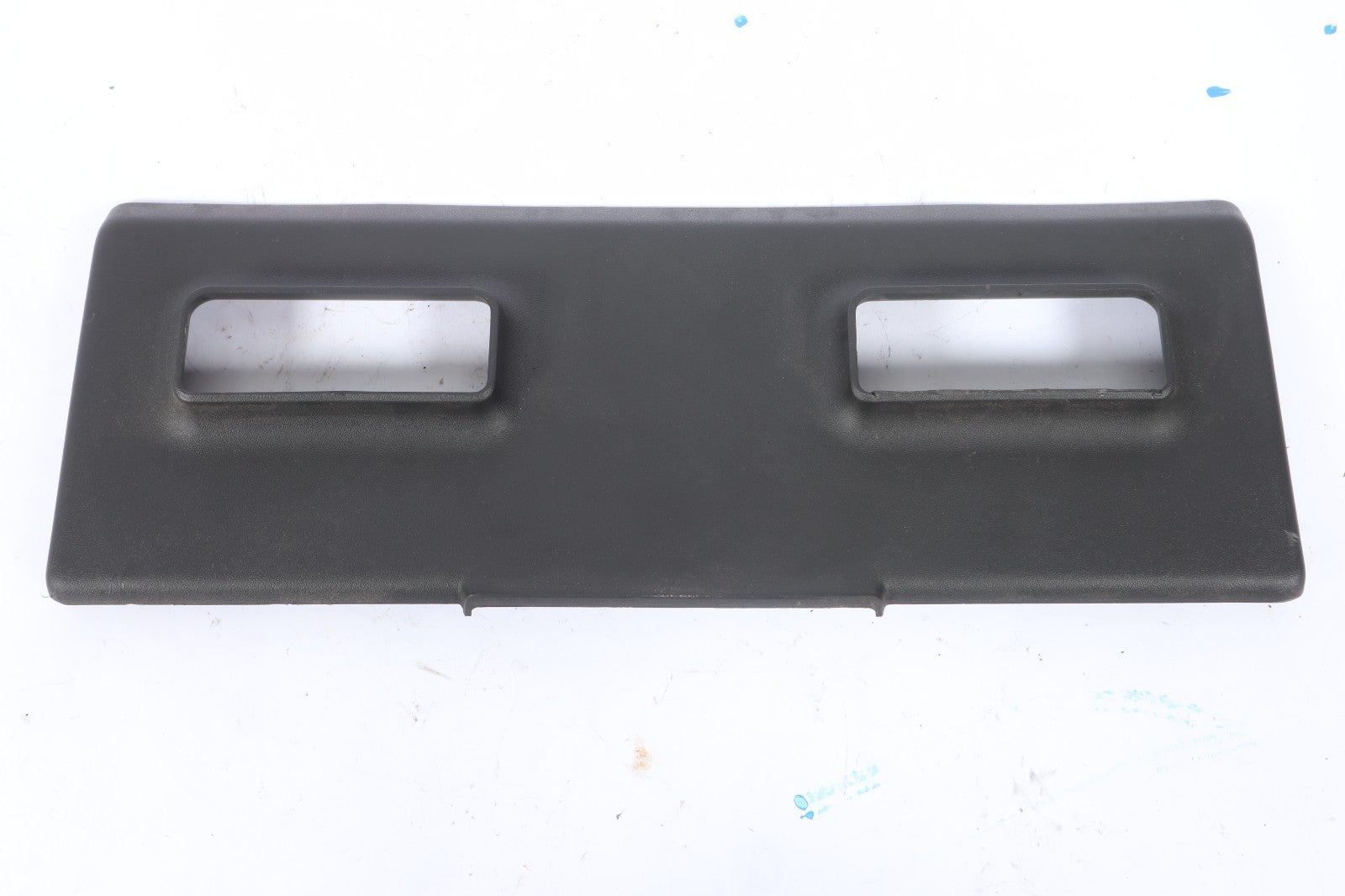 2016-2019 BUICK CASCADA PREMIUM REAR SEAT BACK LATCH COVER 13389495 OEM