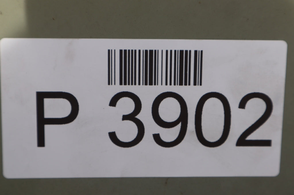 2006-2012 LAND ROVER RANGE ROVER RIGHT FENDER  OEM