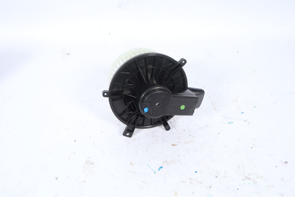 2016-2019 BUICK CASCADA HEATER FAN BLOWER MOTOR OEM