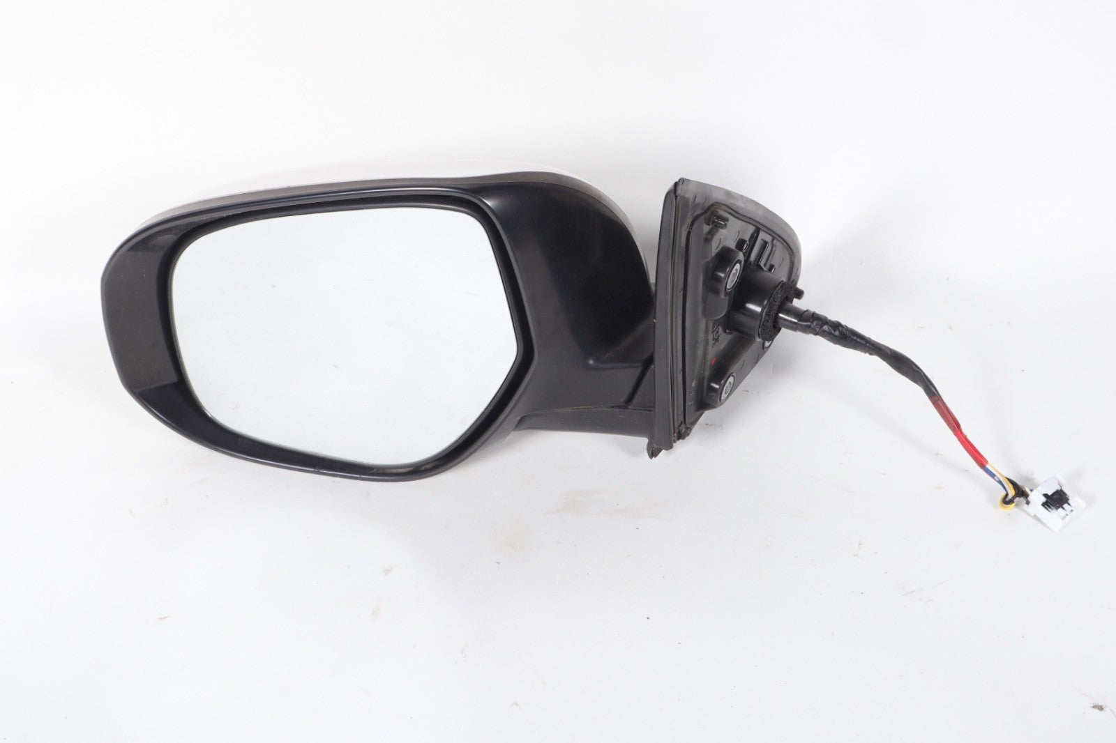 2014-2020 MITSUBISHI OUTLANDER MIRROR LEFT SIDE DRIVER TURN SIGNAL OEM