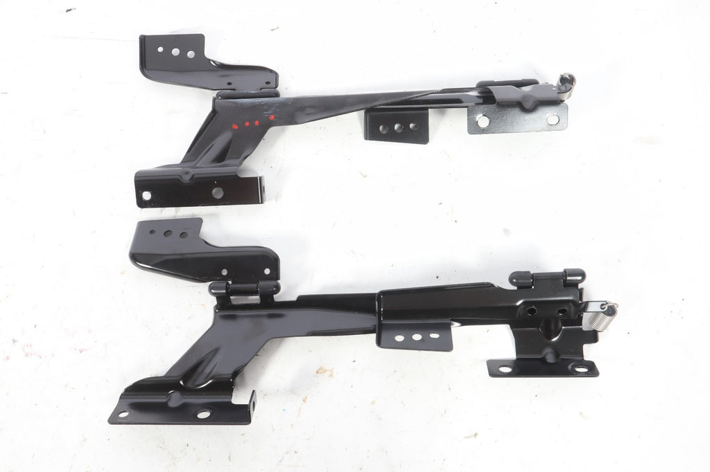 2008-2013  VOLVO C70 CONVERTIBLE FRONT LEFT RIGHT SIDE ROOF HINDLE OEM