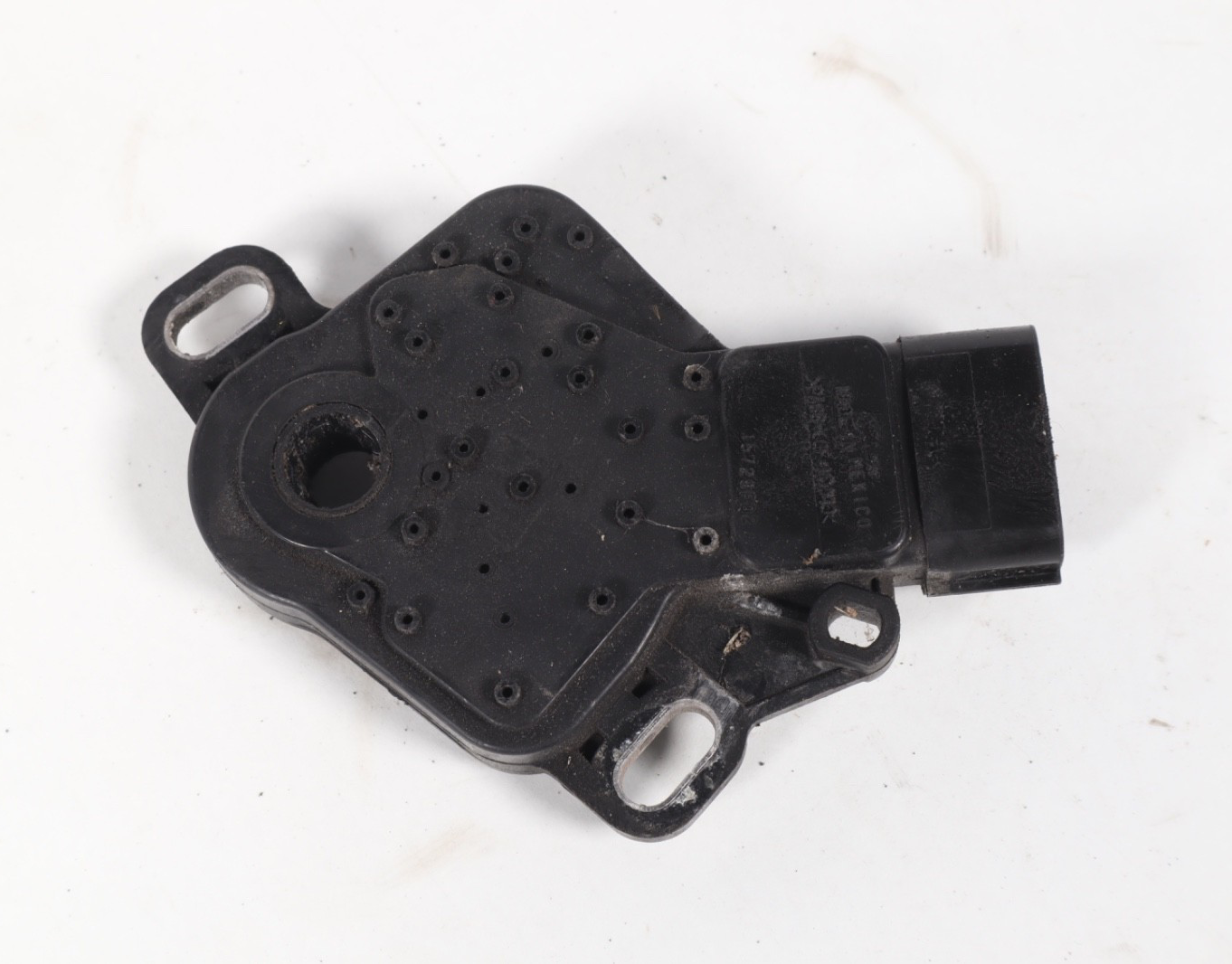 2016-2018 NISSAN MAXIMA GEAT SHIFTER TRANSMISSIOM ACTUATOR LOCK MODULE OEM